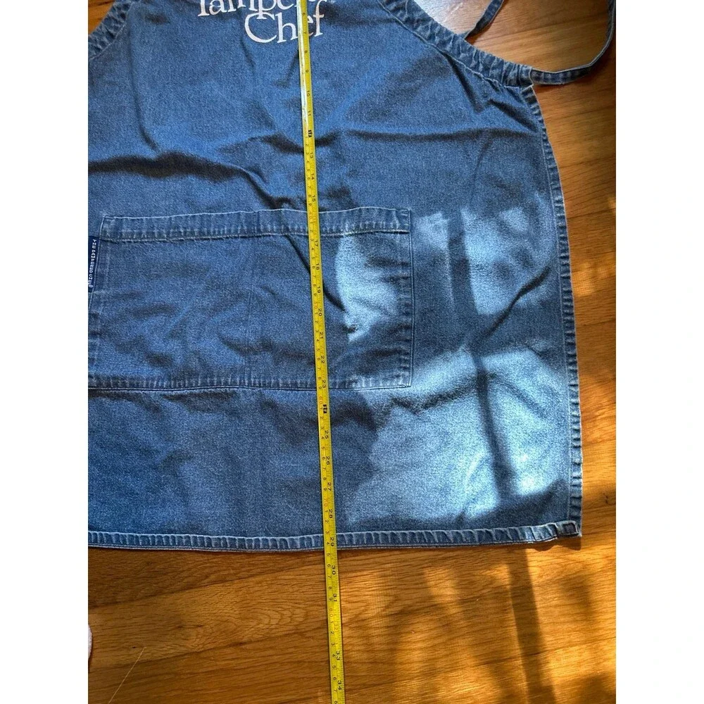 Pampered Chef Denim Two-Pocket Consultant Blue Jeans Baking Apron One Size
